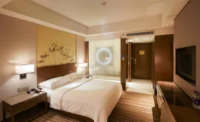 DoubleTree by Hilton Beijing - Room