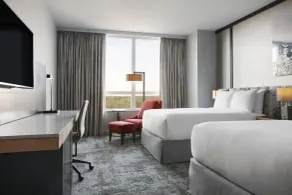 Loews Chicago O'Hare Hotel - Værelse
