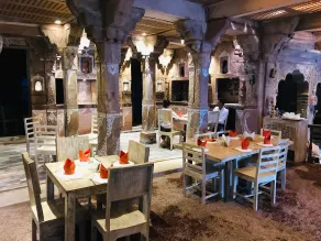 The Rani Mahal - Restaurant