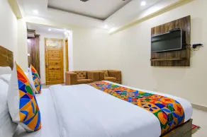 Fabhotel The Eden - Room