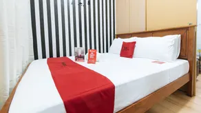 RedDoorz Premium @ SMDC Fairview 2 - Habitación