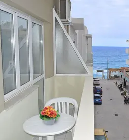 Greta Apartments - Ausblick vom Zimmer