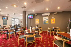 Nightcap at Hendon Hotel - Restaurant