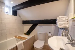 Woodbine Cottage - Badezimmer