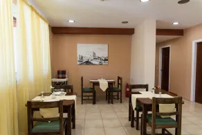 Perkes Hotel Complex - Restaurant