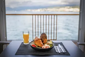 Boutique Boat Hotel Attila - Desayuno