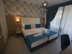 Pearl Beach Hotel - Værelse