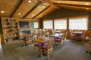 Poulsbo Inn & Suites - Restaurant
