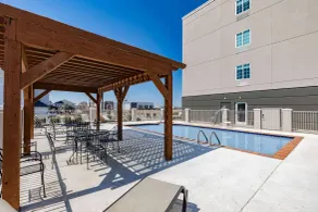 La Quinta Inn & Suites by Wyndham Ardmore - Piscine