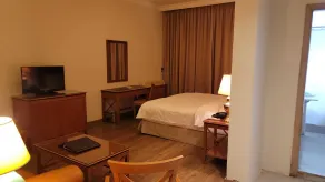 Hotel Napoleon Beirut - Room