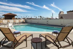 Courtyard by Marriott Santa Cruz - Pool