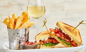 Courtyard by Marriott Detroit Farmington - Restaurant