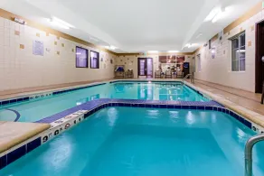 La Quinta by Wyndham Denver Gateway Park - Pool