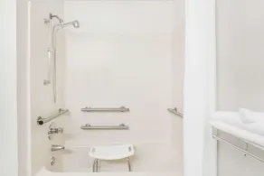 Super 8 by Wyndham Conway - Salle de bain