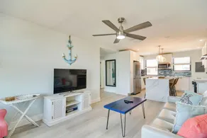 Confortable condo au bord de la piscine avec vue magnifique sur l'océan - 8 personnes - Intérieur