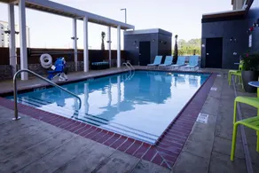 Home2 Suites by Hilton Gulfport I-10 - Piscine