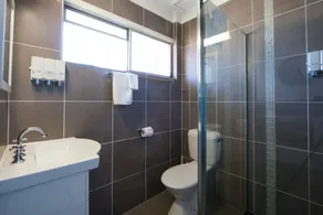 Caboolture Motel - Bathroom