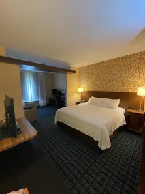 Fairfield Inn & Suites by Marriott Athens - Zimmer