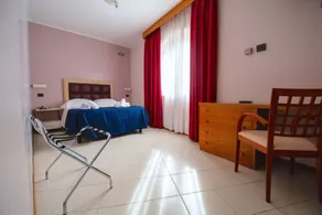 BAJAMAR BEACH HOTEL - Zimmer