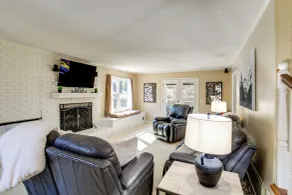 Near Lake Murray: Family Getaway w/ Screened Porch - Innenbereich