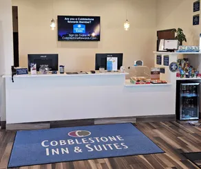 Cobblestone Inn & Suites – Manchester - Reception