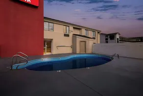 Red Roof Inn Branson - Piscina