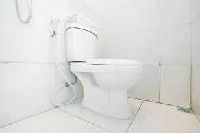 Hotel O Mojoanyar Near Terminal Bis Mojokerto - Bathroom