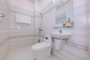 Magnolia Cam Ranh Hotel - Bathroom