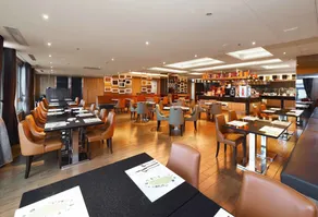 Fullon Hotel Taoyuan Airport Access MRT A8 - Restaurant