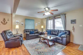Shell Knob Home w/ Fire Pit, Near Table Rock Lake! - Interiør