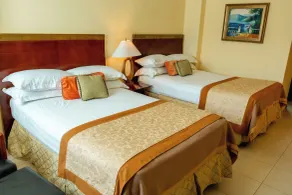 TOSCANA INN HOTEL - Room