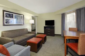 Staybridge Suites Tysons - McLean by IHG - Room