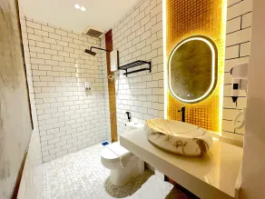 Sky Hotel Selayang - Bathroom