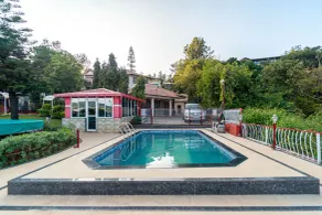 Treebo Raval Resort with Valley View - Pool