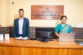 Hotel Hidden Kingdom - Recepción