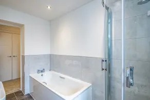Beach Haven - Bathroom