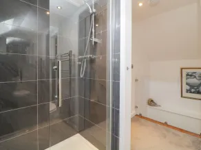 Ingledene - Bathroom