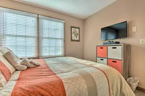 Tannersville Cozy Home w/ Deck, 1 Mi to Camelback! - Værelse