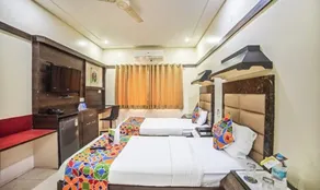 Hotel Santoor - Geeta Bhawan Square - Chambre