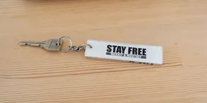 STAY FREE - Quarto
