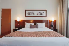 Time Select - Elegant Apartments - Room