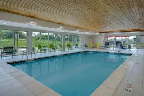 Home2 Suites By Hilton Grand Rapids Airport - Piscine