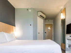 ibis Marilia - Room