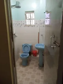 Mudete Comfort Inn - Bathroom