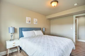 Portland Area 7BR Getaway: Hot Tub, Games - Interiør