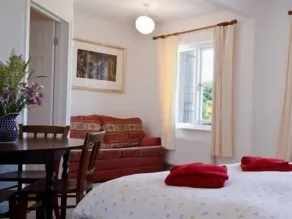 Royal Oak - Room