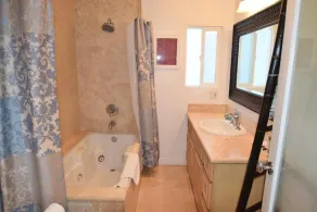 Malibu Private Beach Apartments - Salle de bain