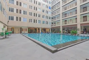 RedDoorz Apartment @ Emerald Towers Bandung - Pool