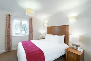 Woodford Bridge Country Club - Room