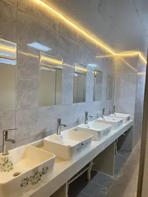 Zhihexing Youth Hostel-知和行青年酒店 - Badeværelse